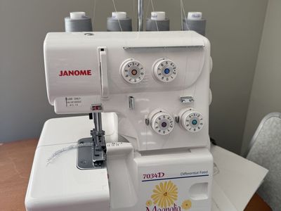 Janome Magnolia Differential Feed Serger 7034D