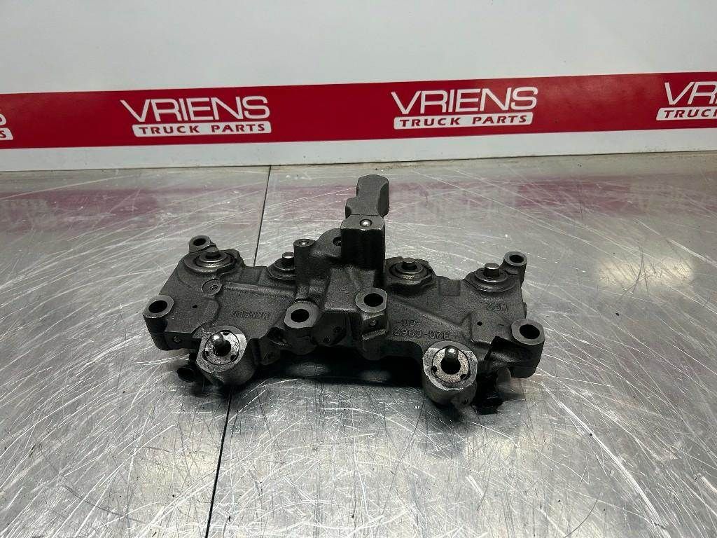 Main image 3