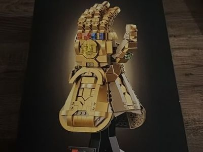 Lego Infinity Gauntlet