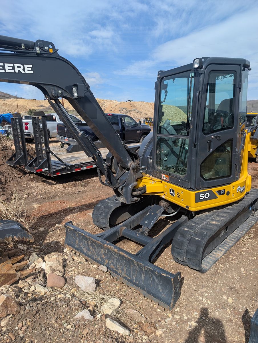 Mini Excavator for Rent John Deere 50P