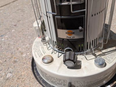 Kerosun Omni 85 Kerosene Heater - Portable and Efficient Home/Garage Heat Source