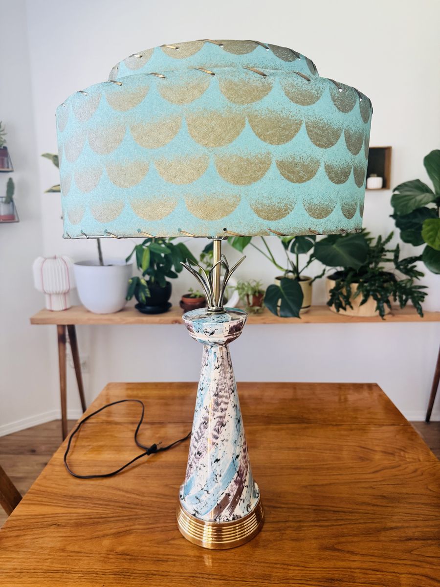 Mid century modern lamp with fiberglass shade