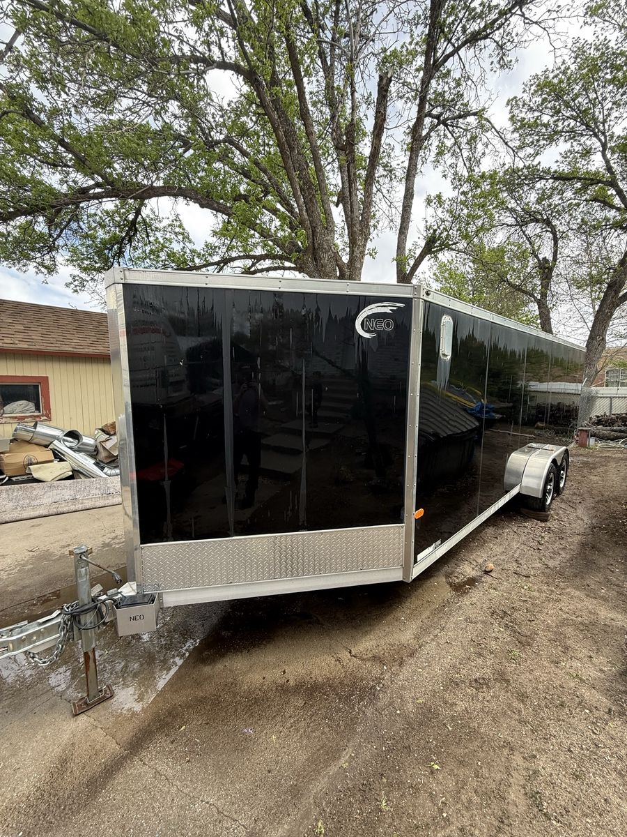 2013 NEO NAS267TF 28' Aluminum trailer
