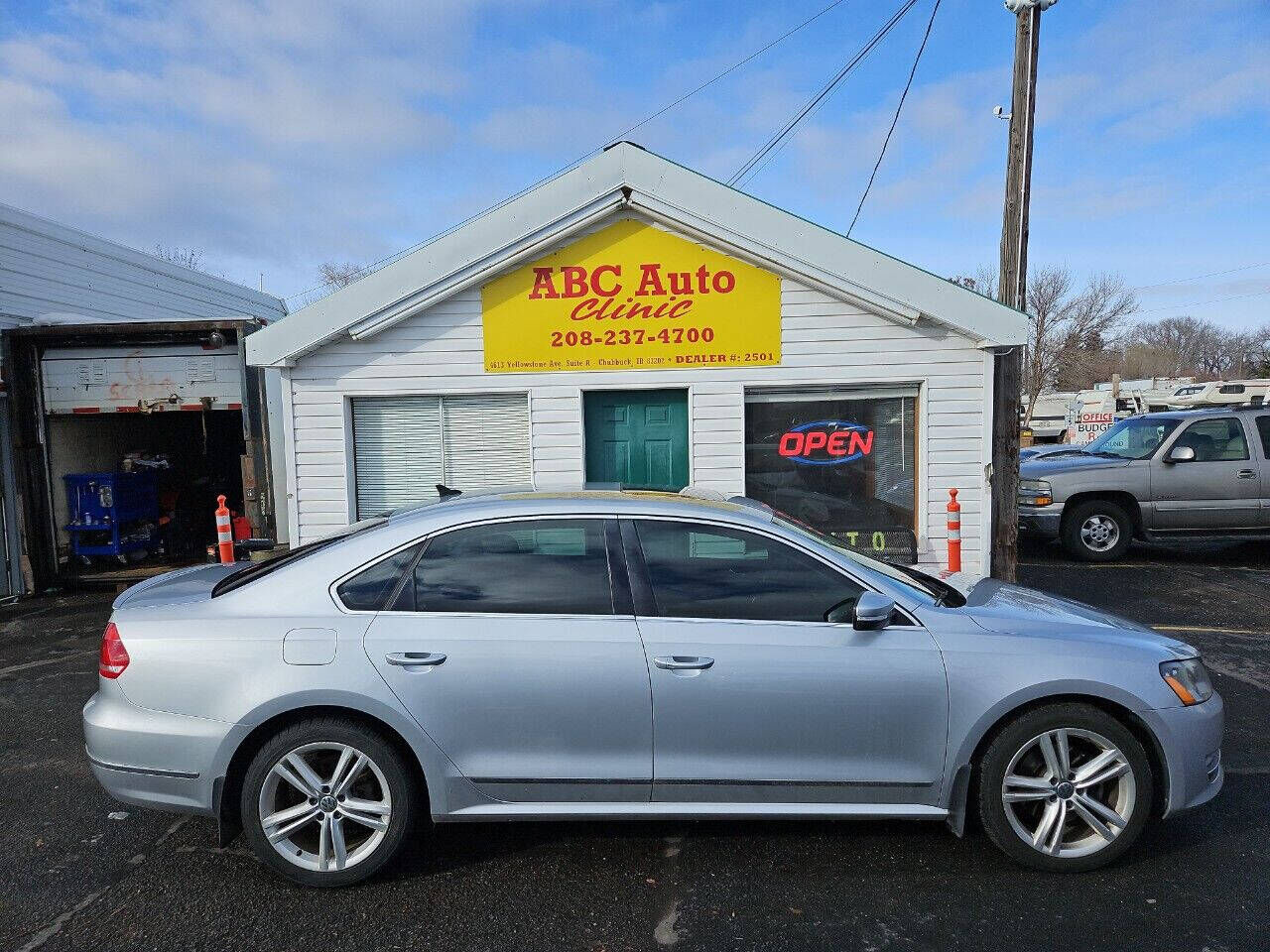 2013 Volkswagen Passat TDI SEL Premium