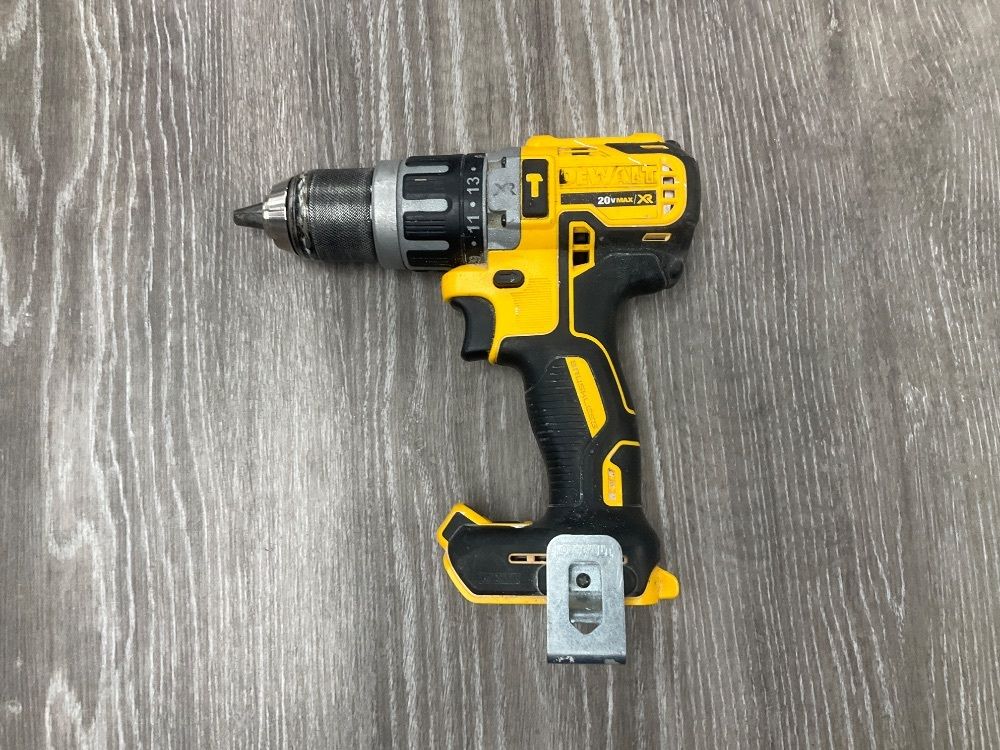 DEWALT 1/2 INCH CORDLESS HAMMERDILL/DRIVER (TOOL ONLY)