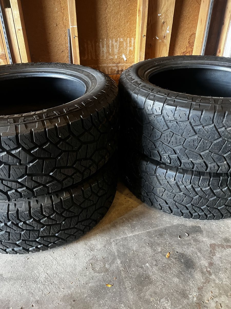 Set of 4 SUV/Truck Tires 275/55R20 All-Terrain Tread