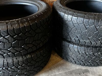 Set of 4 SUV/Truck Tires 275/55R20 All-Terrain Tread