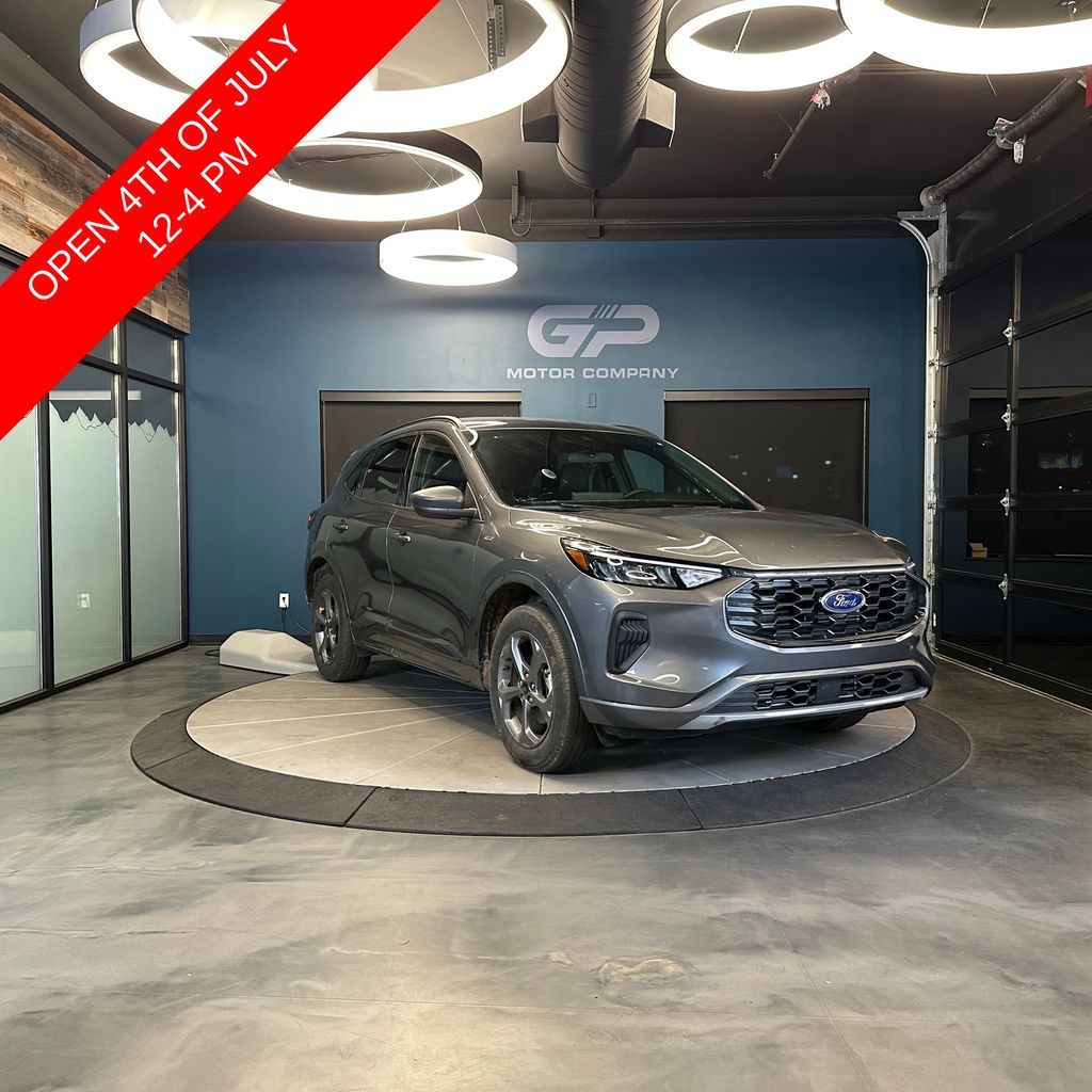 2024 Ford Escape ST-Line