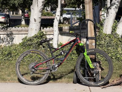 Mullet YT Capra Core 2 Large Full Suspension Mountain Bike - Maxxis Tires, DVO Diamond Suspension, Flowtron dropper