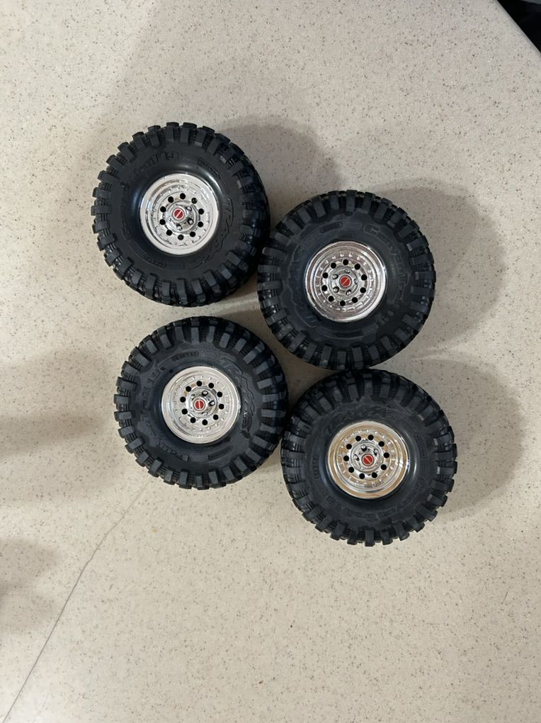 Traxxis Trx4 Bronco Tires And Rims