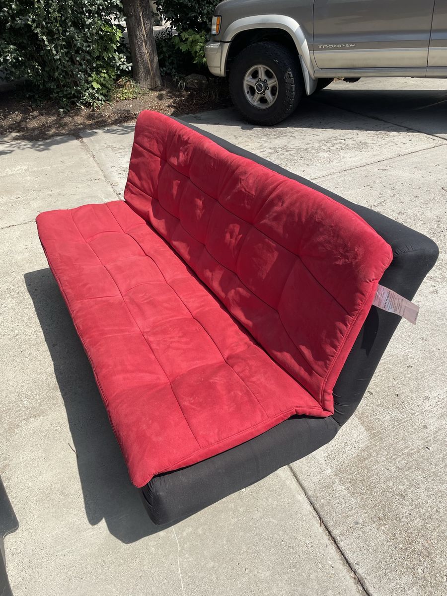 Futon Red