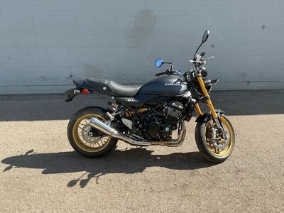 2025 Kawasaki Z900RS SE ABS