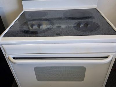 frigidaire electric stove
