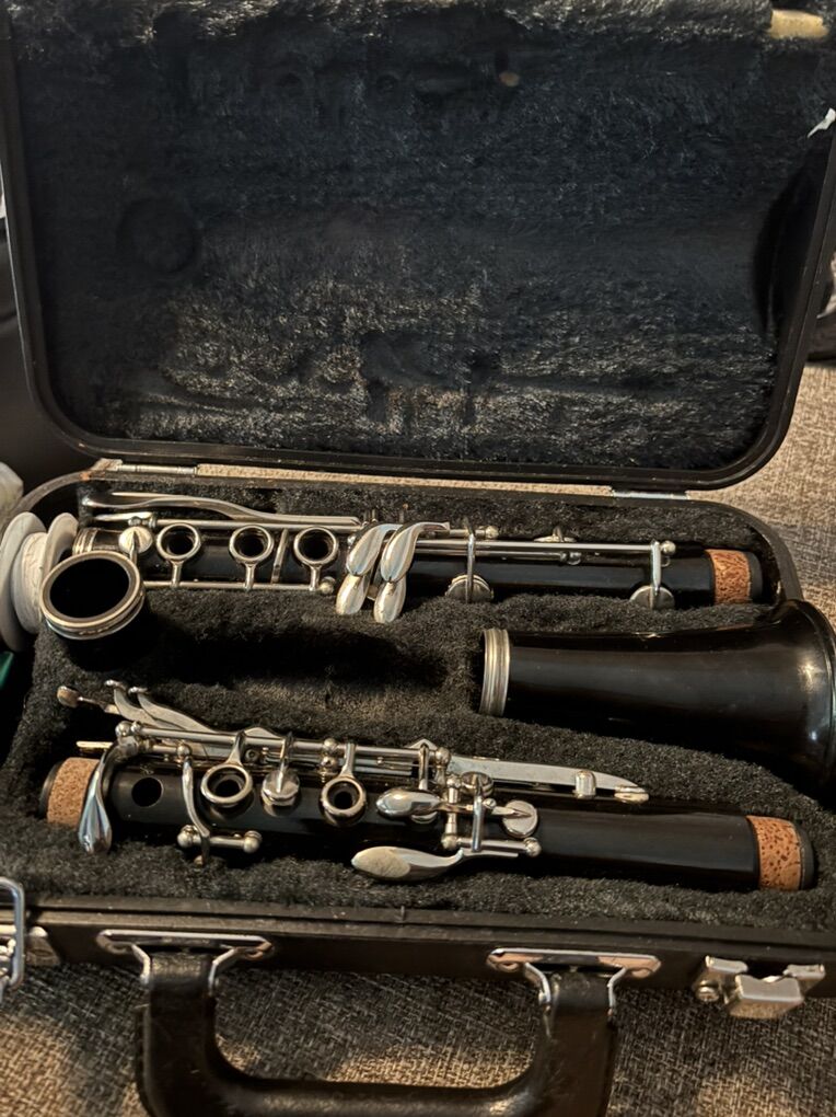Yamaha YcL-450nm Clarinet In Good Condition