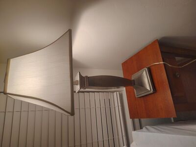 BEAUTIFUL LAMP WITH METAL FRAME