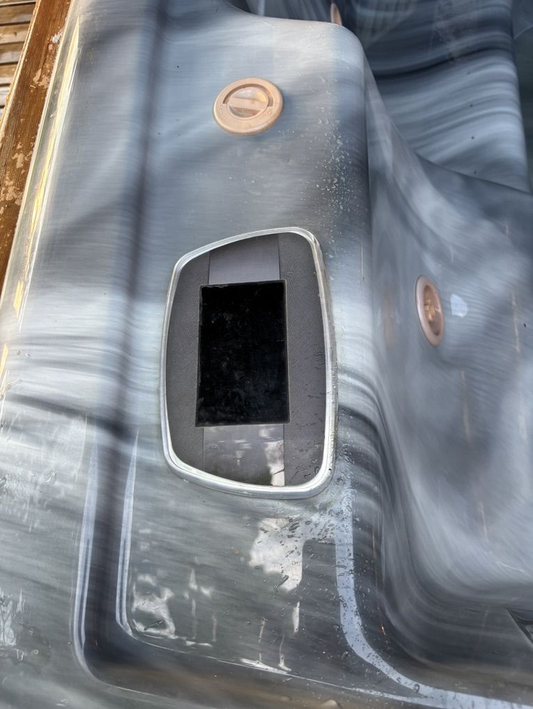 Main image 5
