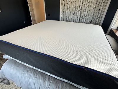 Nectar Luxe 14" Memory Foam King Size Bed