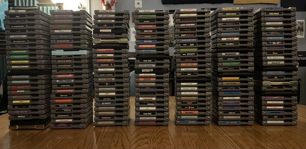 Huge Lot of 168 NES Games Nintendo