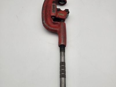 RIDGID No. 2-A Heavy Duty Pipe Cutter 1/8" to 2" | Made in USA