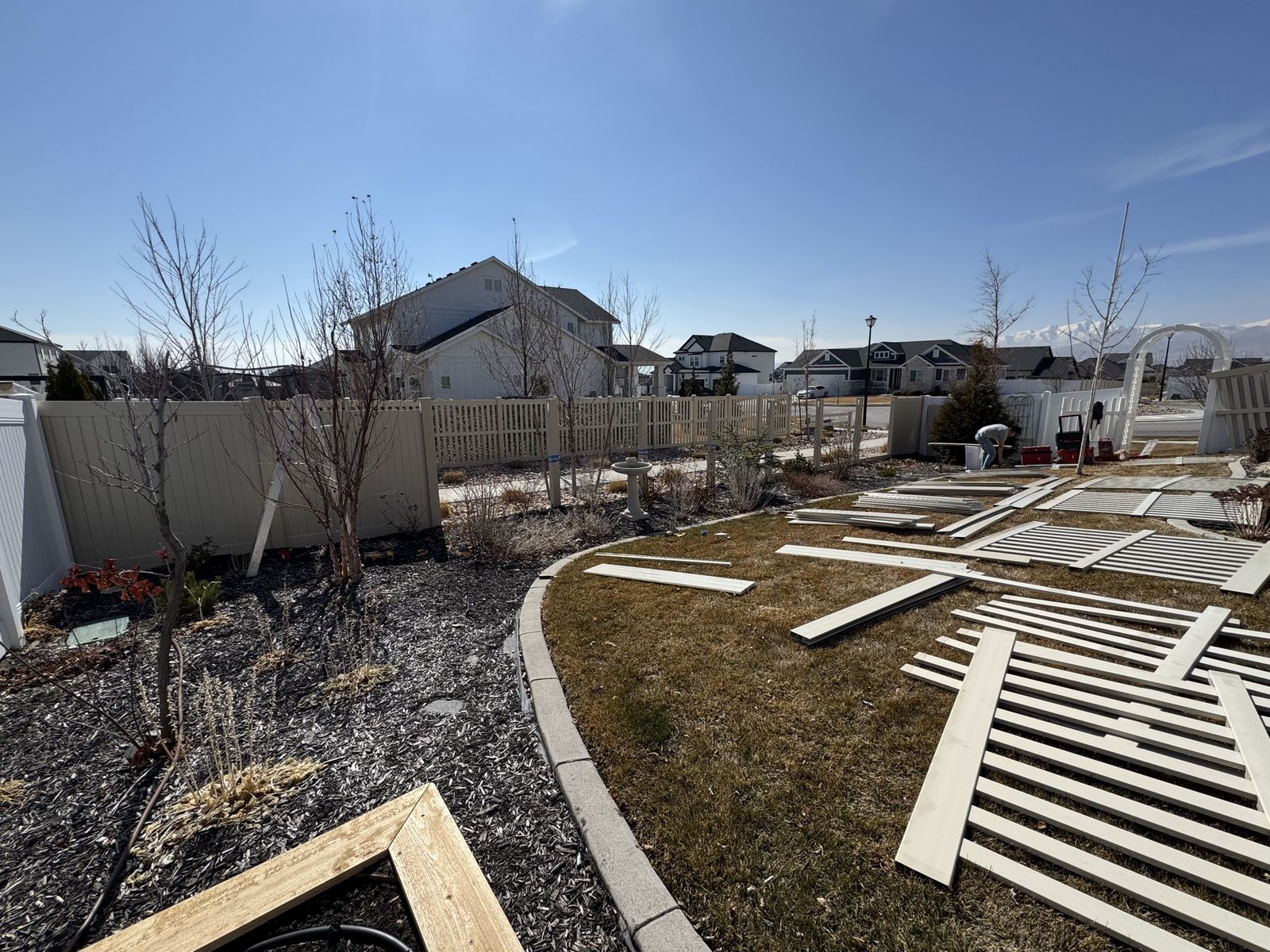Vinyl Fence Panels - 6ft,Tan Color, Used - Ready for Reinstallation