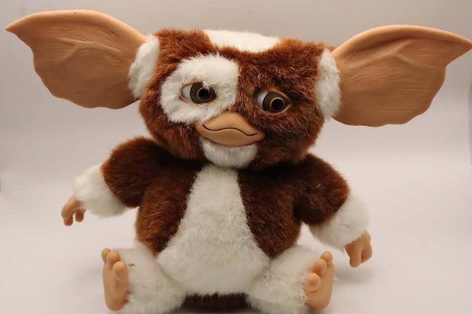 NECA Gremlins Musical Dancing Gizmo Plush Doll - TESTED & WORKING