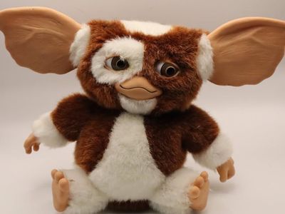 NECA Gremlins Musical Dancing Gizmo Plush Doll - TESTED & WORKING