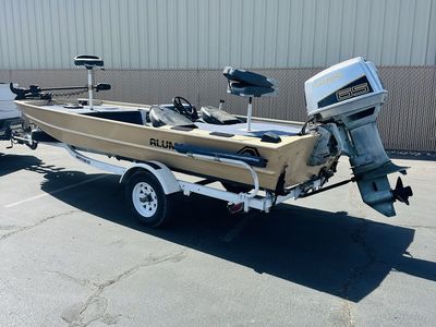 86 Alumicraft 16.4 feet. **Part trade on jet ski or bare Jon boat hull/trailer