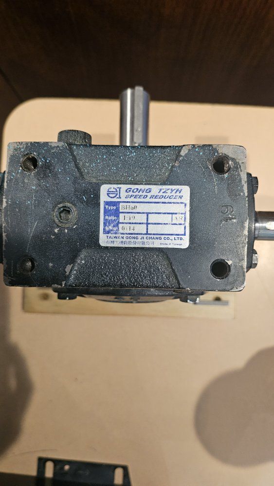 Main image 8
