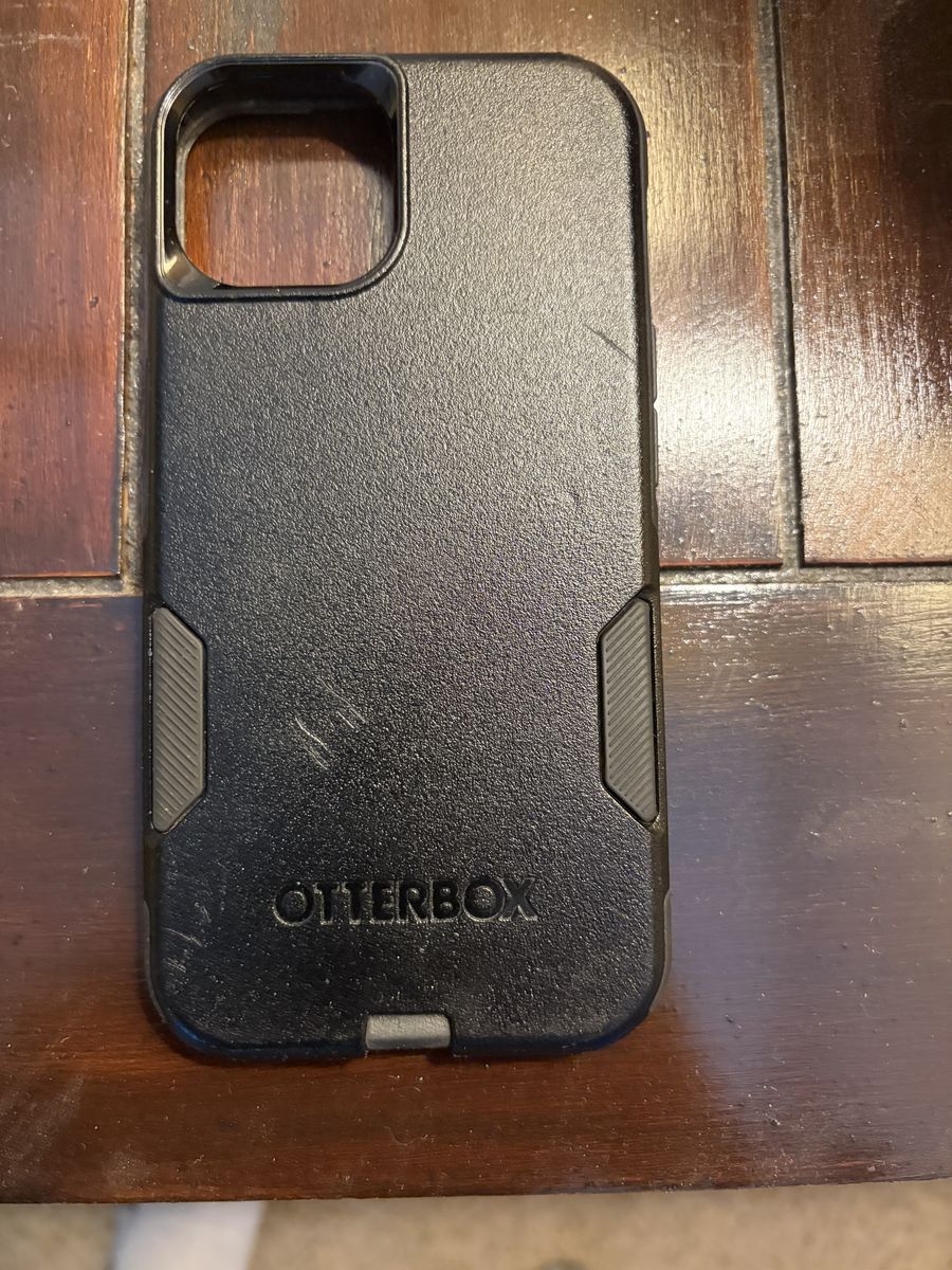 I phone 13 Otterbox phone case