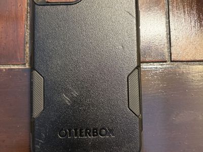 I phone 13 Otterbox phone case