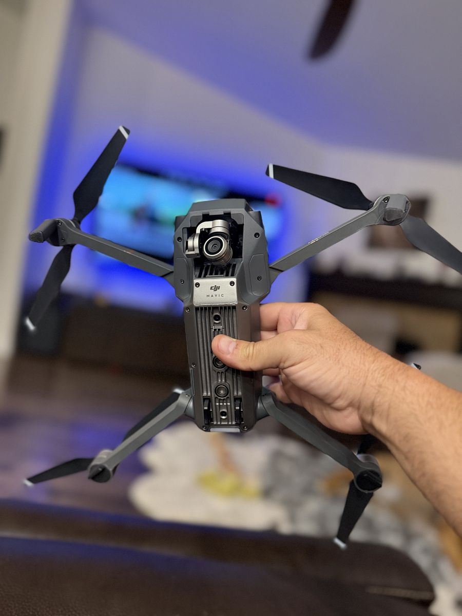 DJI Mavic Pro Foldable Quadcopter Drone Gray