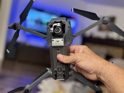 DJI Mavic Pro Foldable Quadcopter Drone Gray