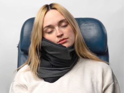Travel Neck Pillow Wrap - Black Ergonomic Neck Support