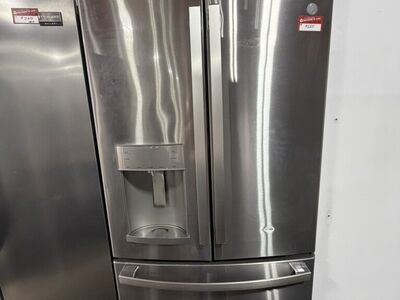 BEAUTIFUL GE STAINLESS STEEL FRENCH DOOR FRIDGE