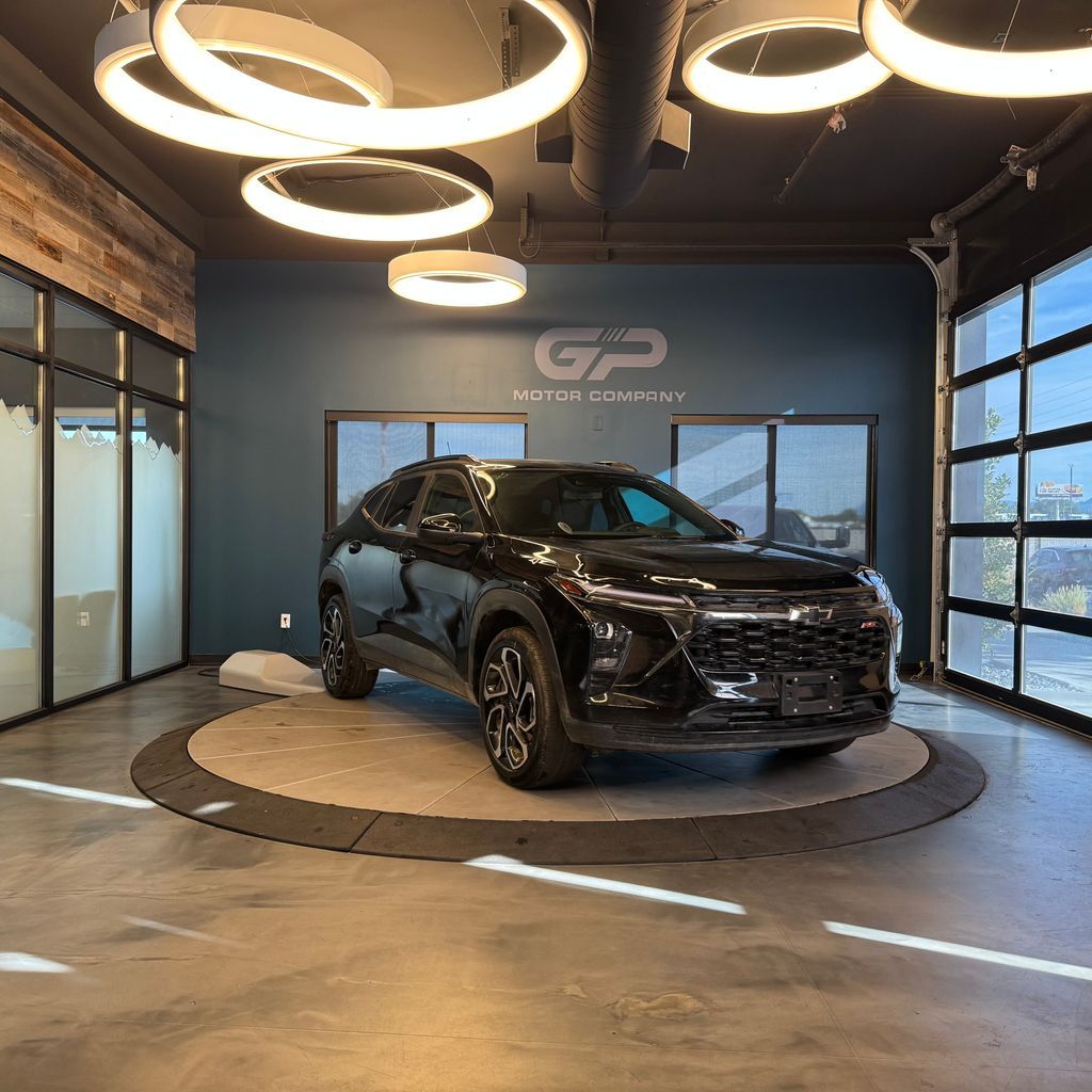 2025 Chevrolet Trax RS