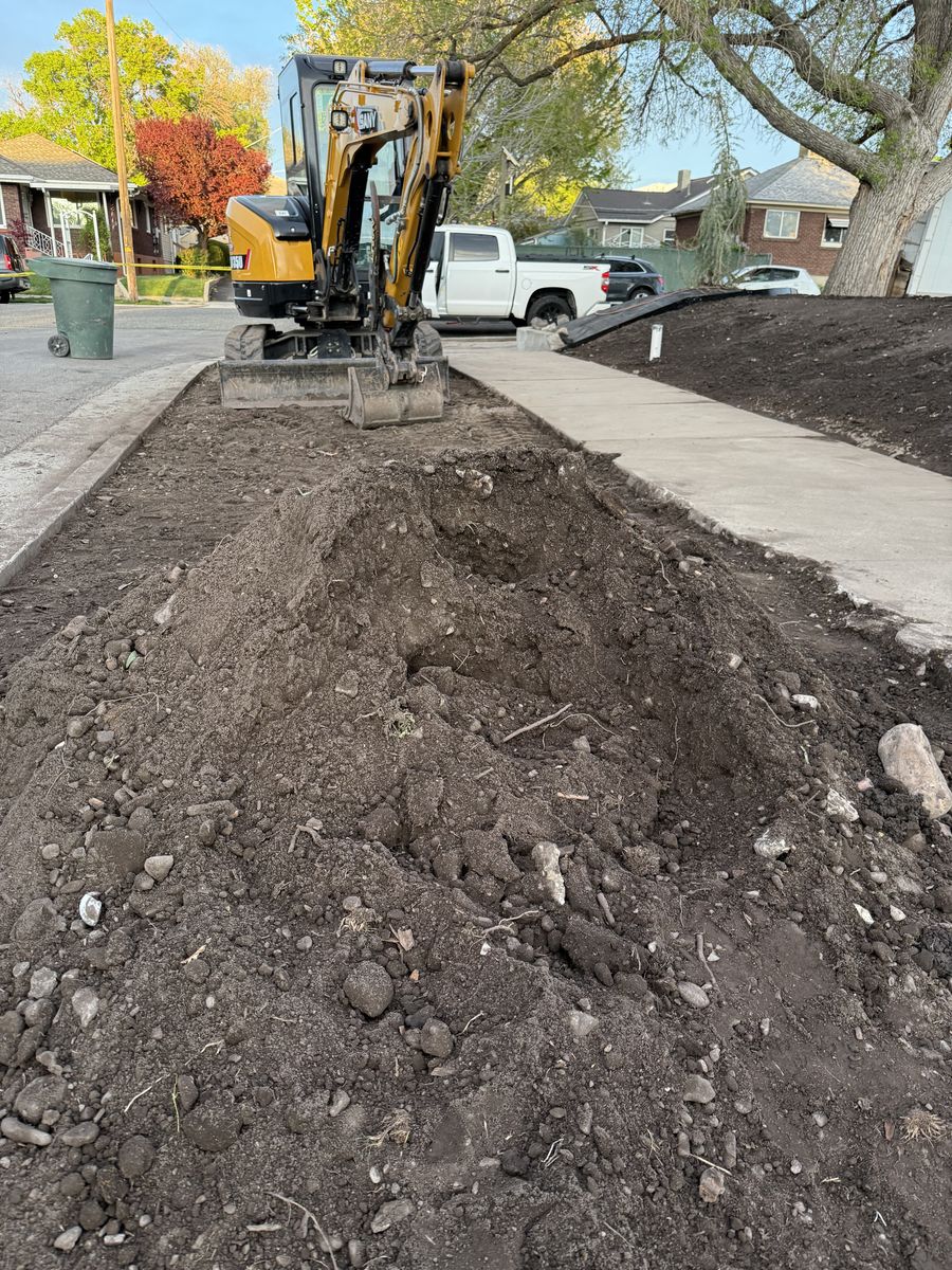 Free Dirt Top Soil LAST LOAD