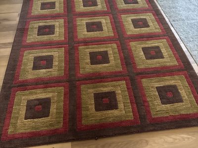 Geometric Patterned Area Rug - Brown, Maroon & Gold (5.5 ft x 8 ft)