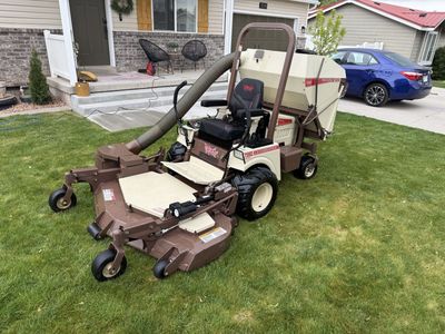 2019 Grasshopper 725D Diesel Mower