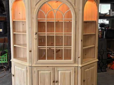 Large Pine Display Cabinet with Glass Door & Shelves - light/natural finish