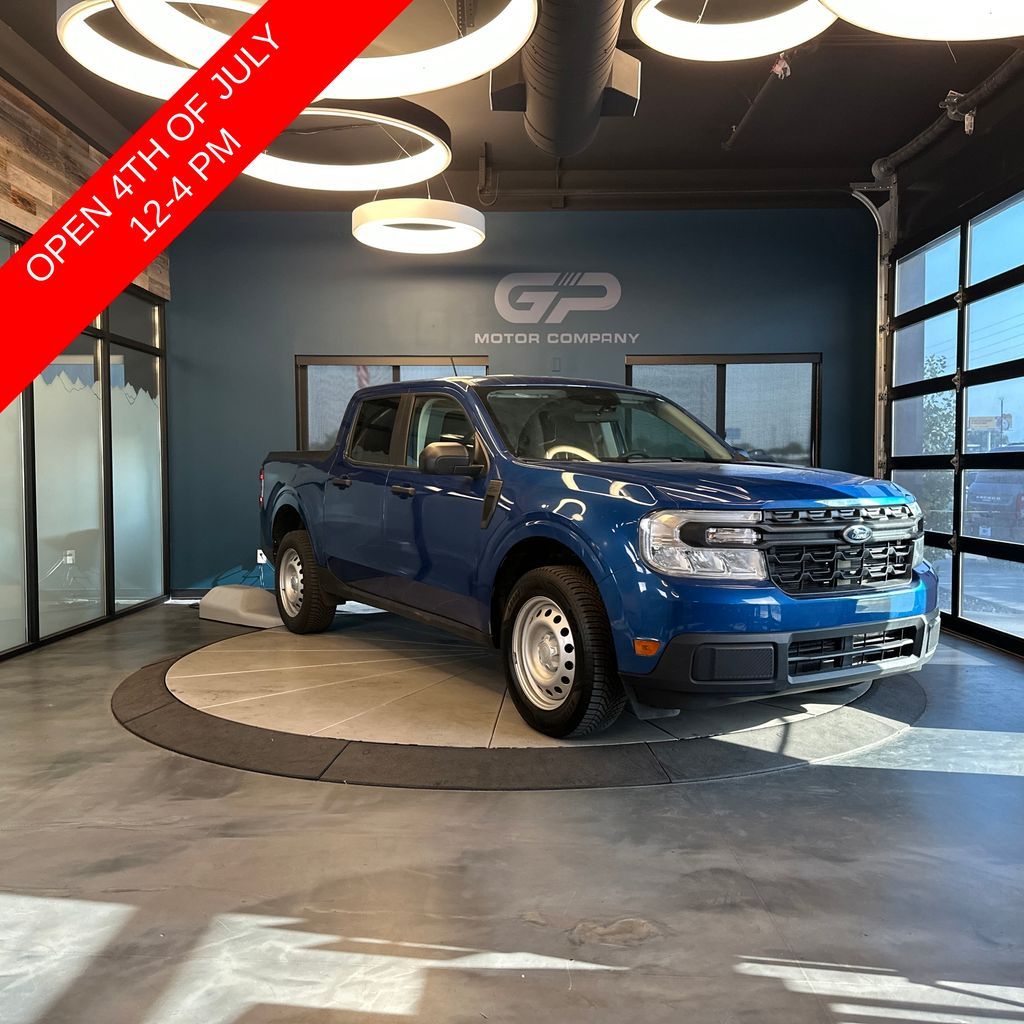 2024 Ford Maverick XL