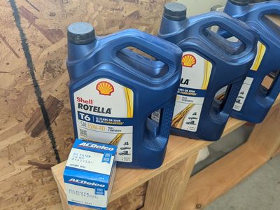 Rotella T6 oil change kit for diesel trucks duramax