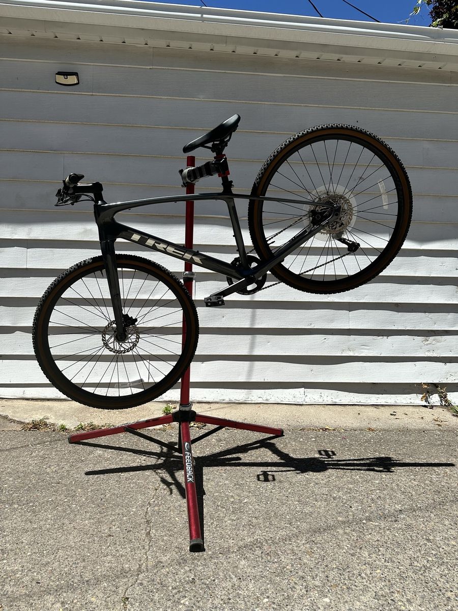 2022 Trek FX Sport 4 Carbon – Small