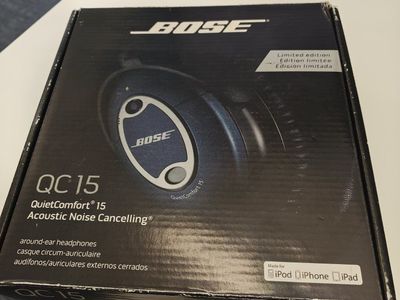 Bose QuietComfort 15 (QC15) Acoustic Noise Cancelling Headphones - Limited Edition Blue