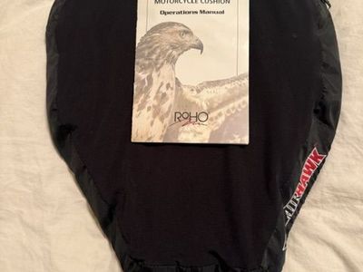 Long-Distance Motorcycle Seat Comfort Package – Airhawk Cushion + Sheepskin Pad
