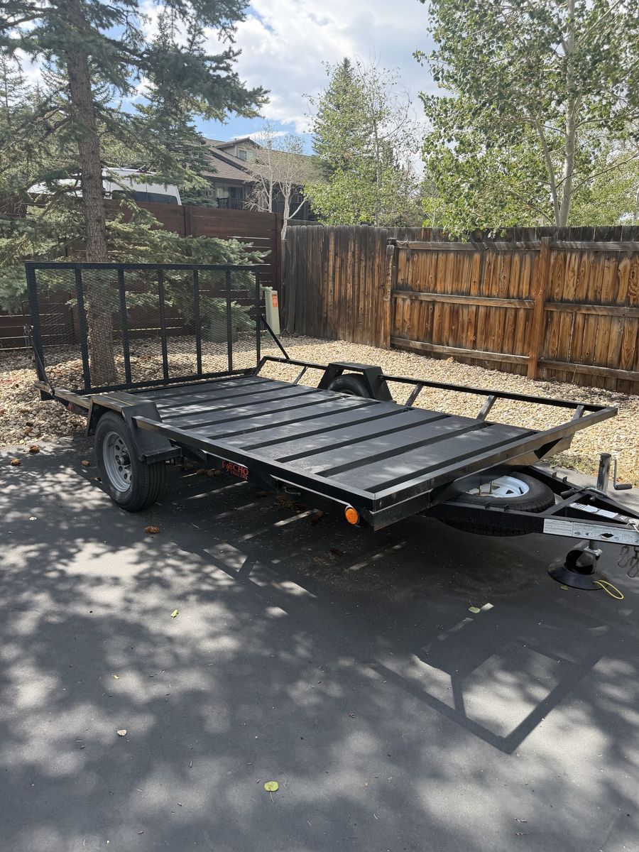 Echo Trailer 5’ 3” x 9’