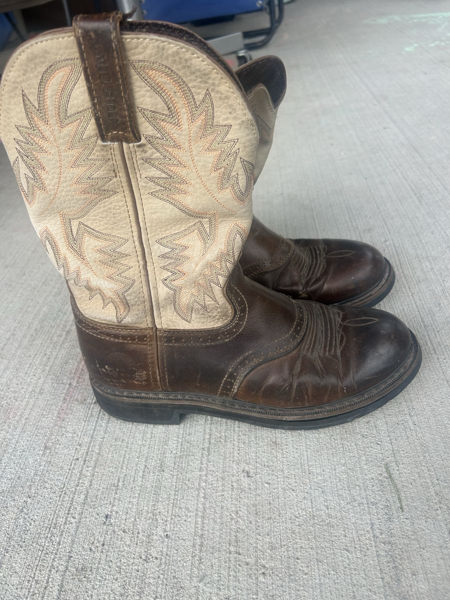 Ariat WK4660 Men's Brown & Tan Leather Western Boots Size 9D