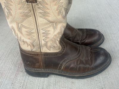 Ariat WK4660 Men's Brown & Tan Leather Western Boots Size 9D