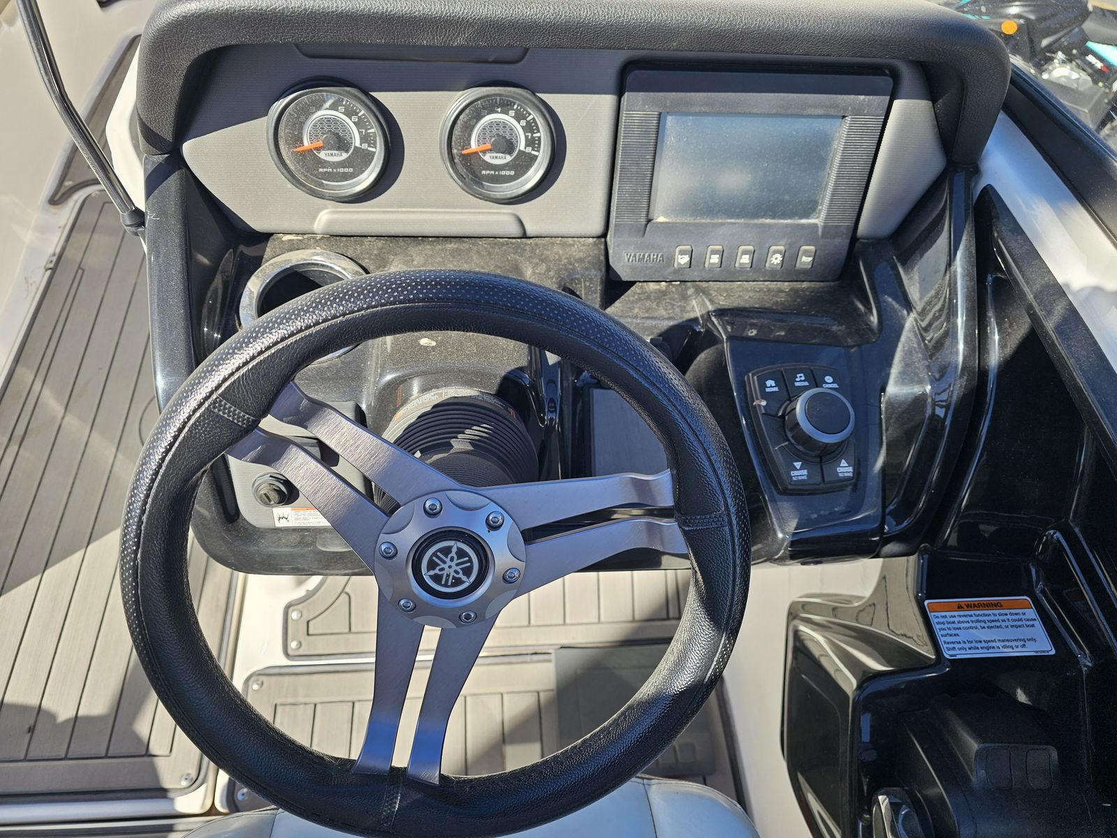 Main image 12