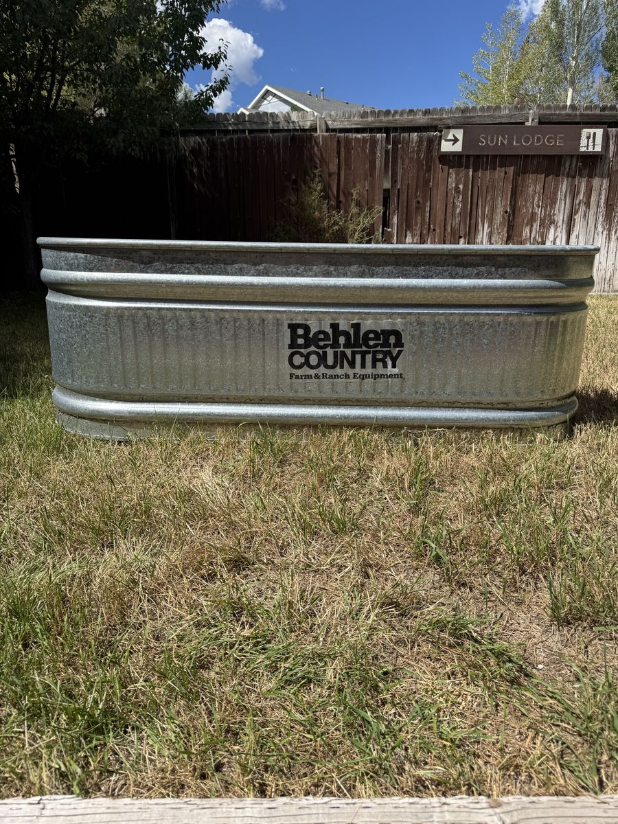 Behlen Country Stock Tank
