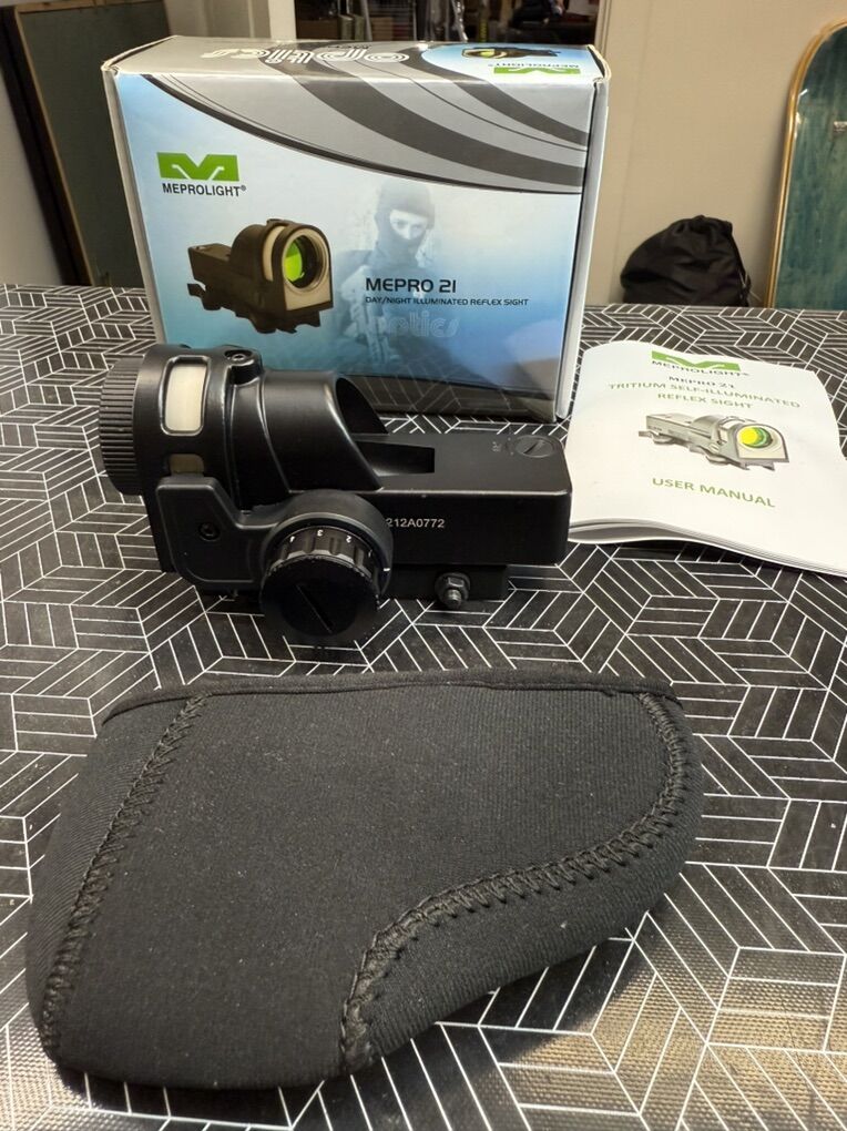 MEPRO M21 Day / Night Illuminated Reflex Sight